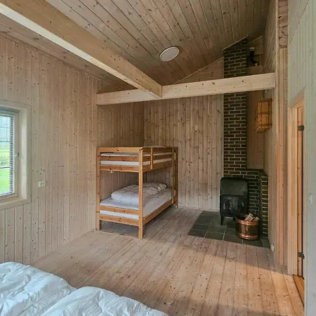 Дом отдыха 2 Bedroom Gorgeous In
